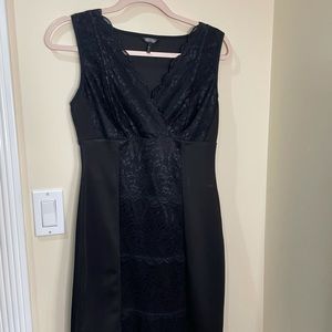 Daisy Fuentes Sexy Bodycon Lace Dress